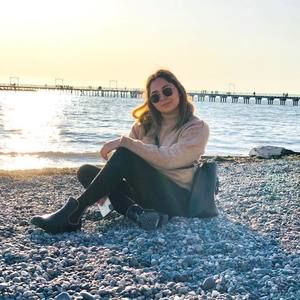 Meet your Posher, Montse